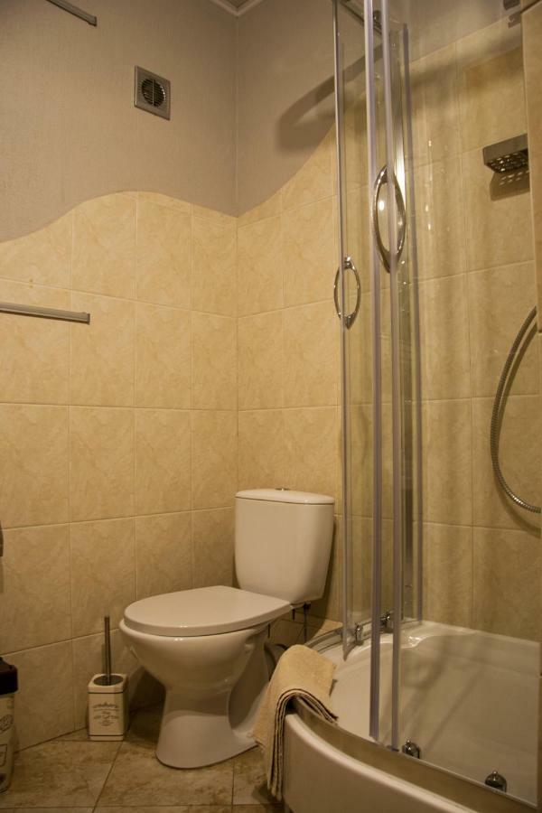 Great View Apartaments Near Lavra Kyiv Exterior photo