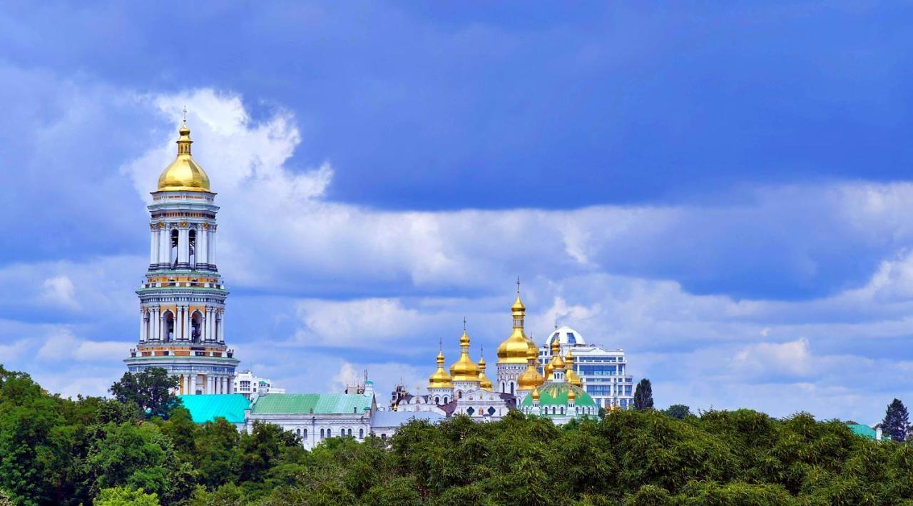 Great View Apartaments Near Lavra Kyiv Exterior photo